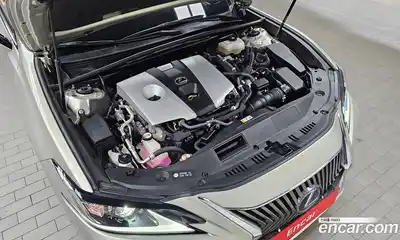 Lexus ES 2020 2.5 гидро в Москве № 168079, миниатюра 6