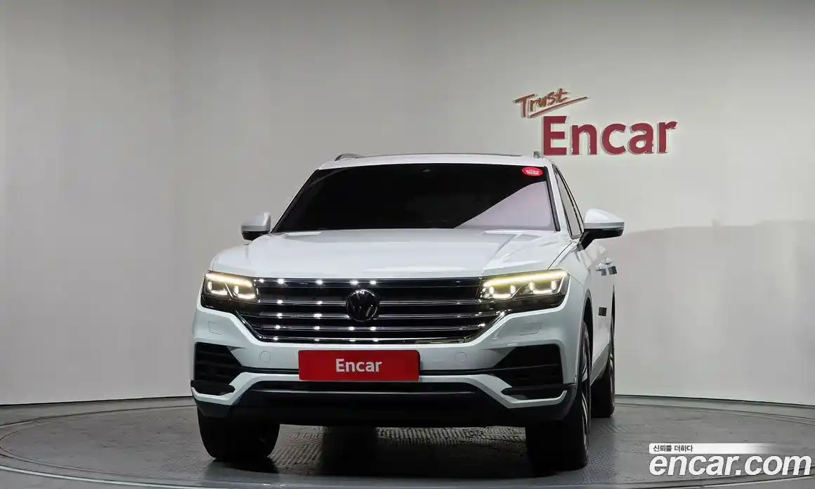 Volkswagen Touareg 2023 3.0 гидро в Москве № 168568, фото 3