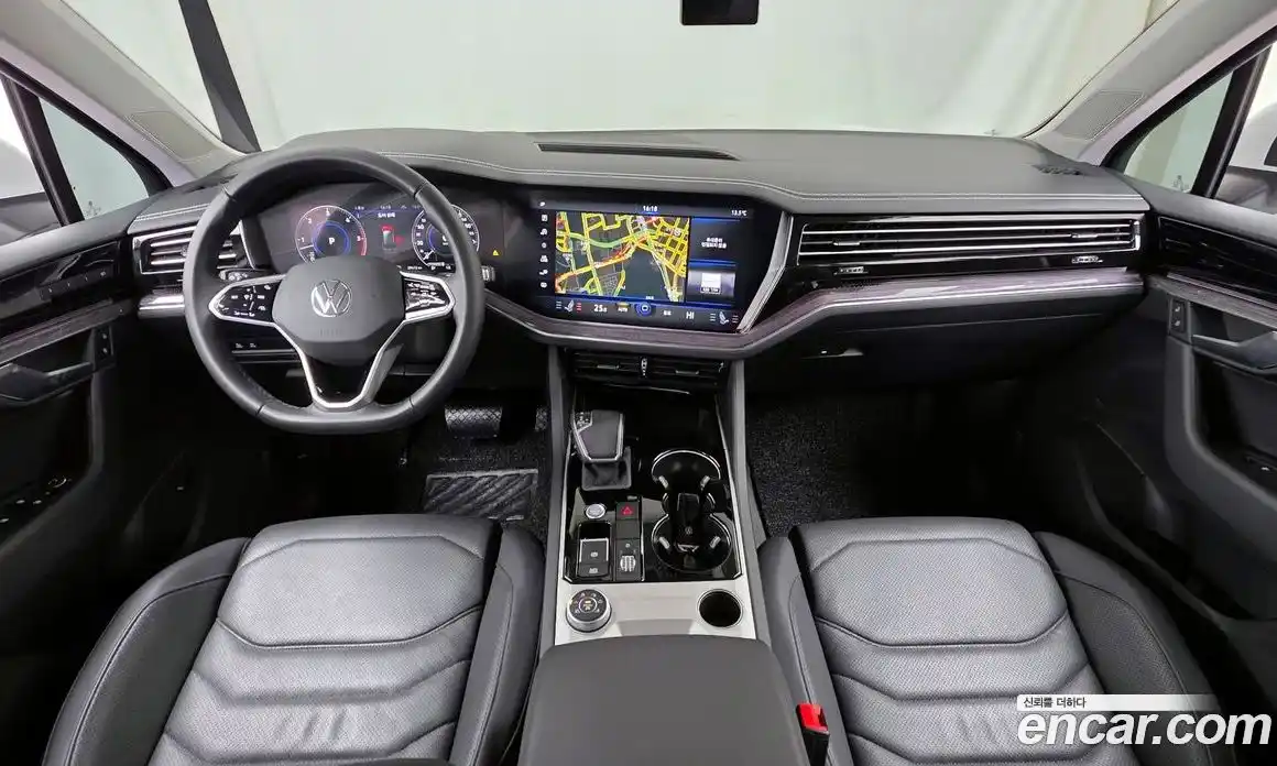 Volkswagen Touareg 2023 3.0 гидро в Москве № 168568, фото 7