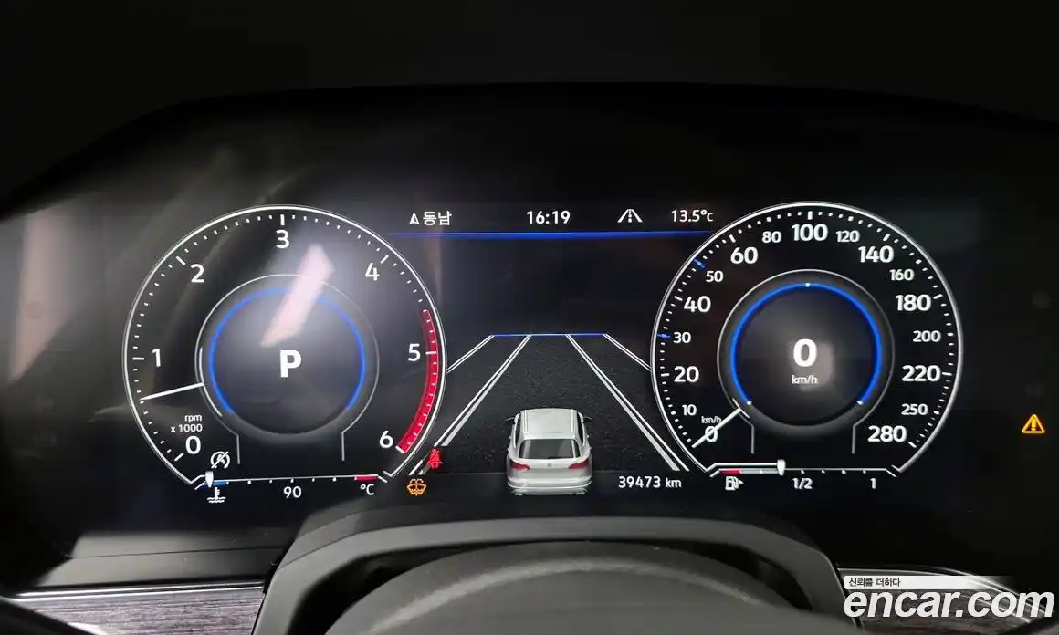 Volkswagen Touareg 2023 3.0 гидро в Москве № 168568, фото 8