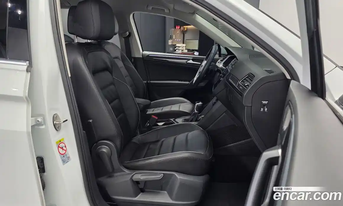 Volkswagen Tiguan 2024 2.0 гидро в Москве № 168605, фото 11