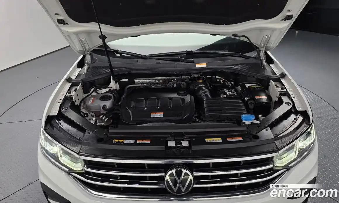 Volkswagen Tiguan 2024 2.0 гидро в Москве № 168605, фото 6