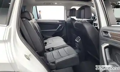 Volkswagen Tiguan 2022 2.0 гидро в Москве № 168703, миниатюра 12