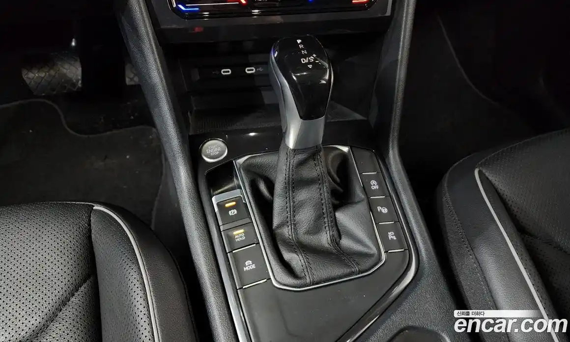 Volkswagen Tiguan 2022 2.0 гидро в Москве № 168703, фото 9