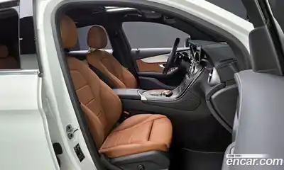 Mercedes-Benz GLC-Class 2022 1.9 гидро в Москве № 179251, миниатюра 10
