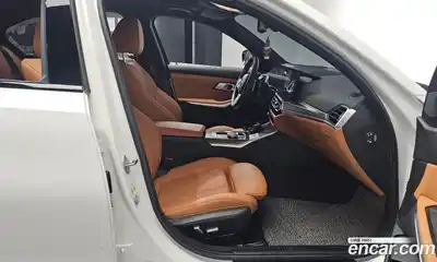 BMW 3-Series 2022 2.0 гидро в Москве № 189169, миниатюра 11