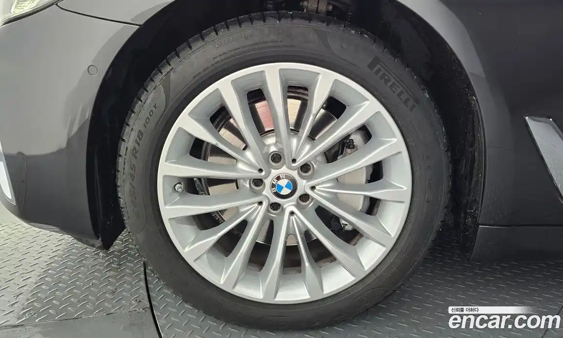 BMW 5-Series 2021 2.0 гидро в Москве, фото 5