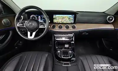 Mercedes-Benz E-Class 2019 2.0 гидро, миниатюра 7