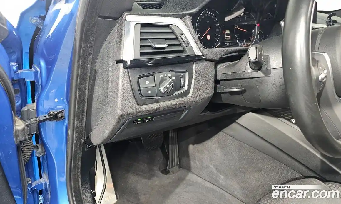 BMW 3-Series 2020 2.0 Автомат в Москве № 193143, фото 16