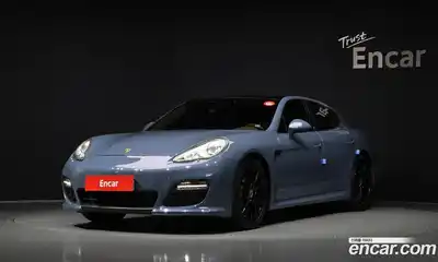 Porsche Panamera, 2011