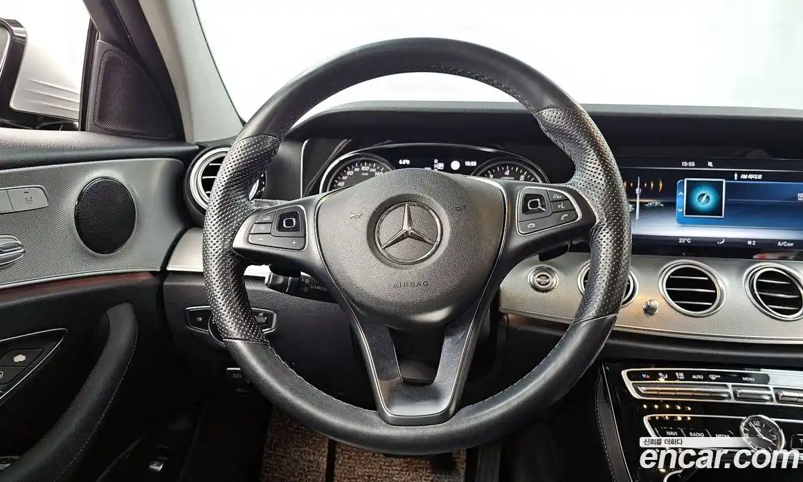 Mercedes-Benz E-Class 2017 2.0 Автомат в Москве № 195171, фото 13