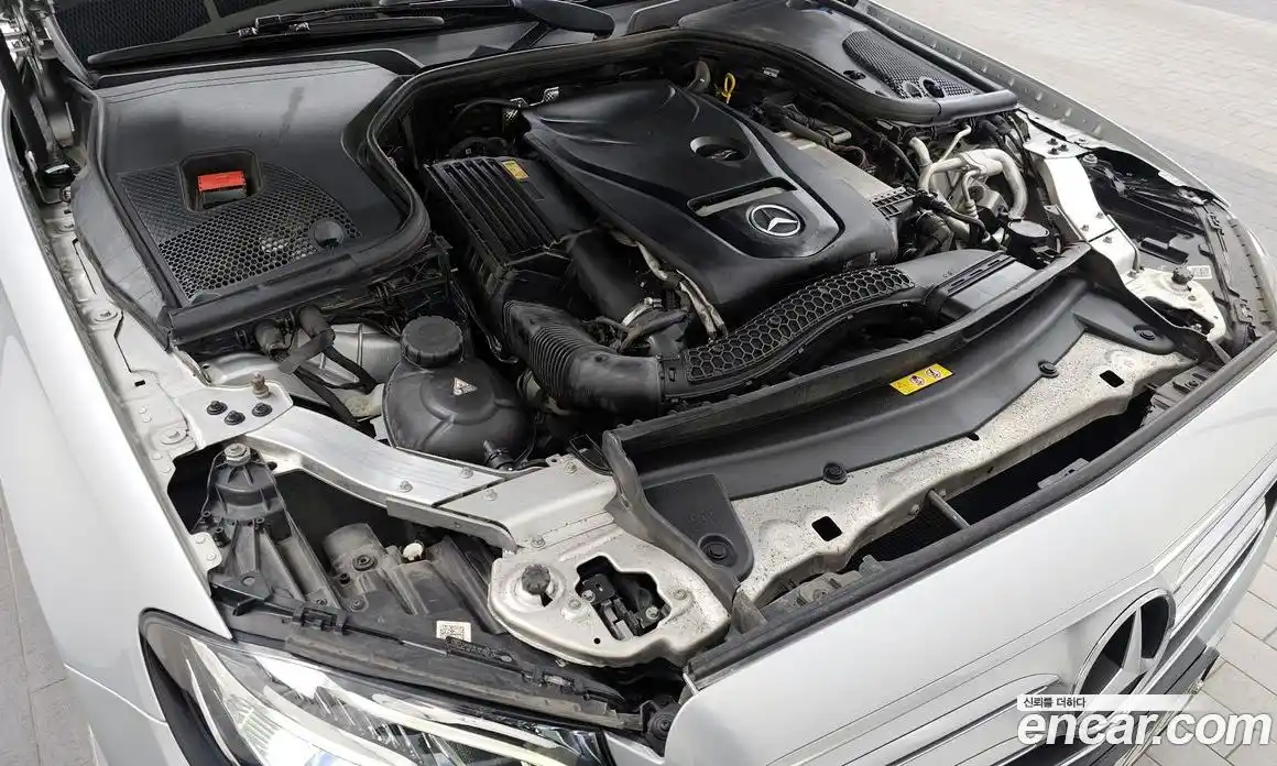 Mercedes-Benz E-Class 2017 2.0 Автомат в Москве № 195171, фото 6