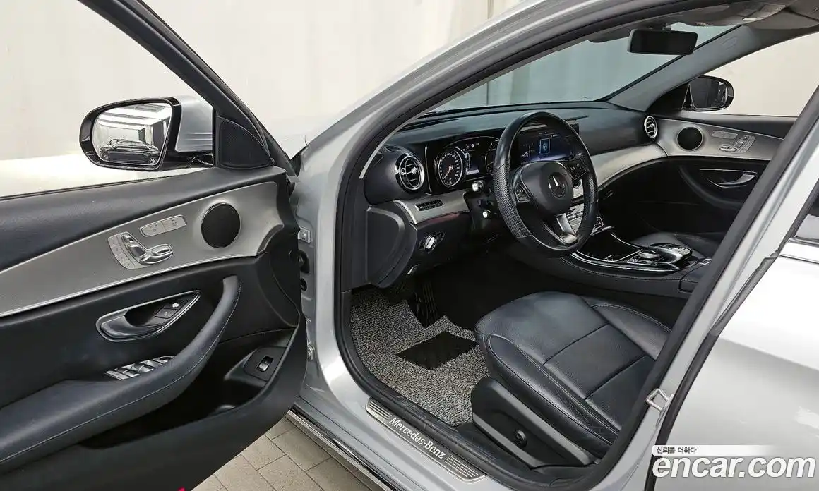 Mercedes-Benz E-Class 2017 2.0 Автомат в Москве № 195171, фото 10