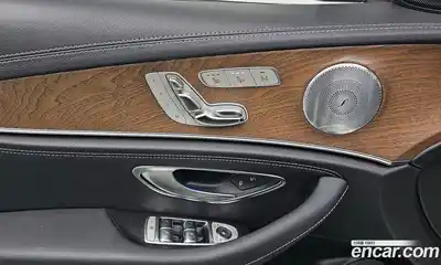 Mercedes-Benz E-Class 2018 2.0 гидро, миниатюра 12