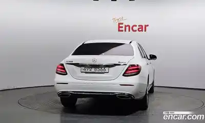 Mercedes-Benz E-Class 2018 2.0 гидро, миниатюра 4
