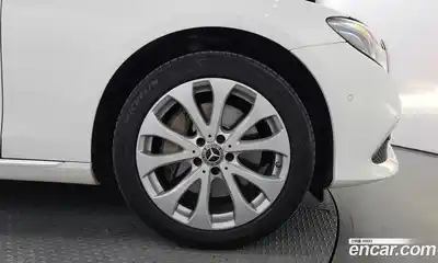 Mercedes-Benz E-Class 2018 2.0 гидро, миниатюра 5