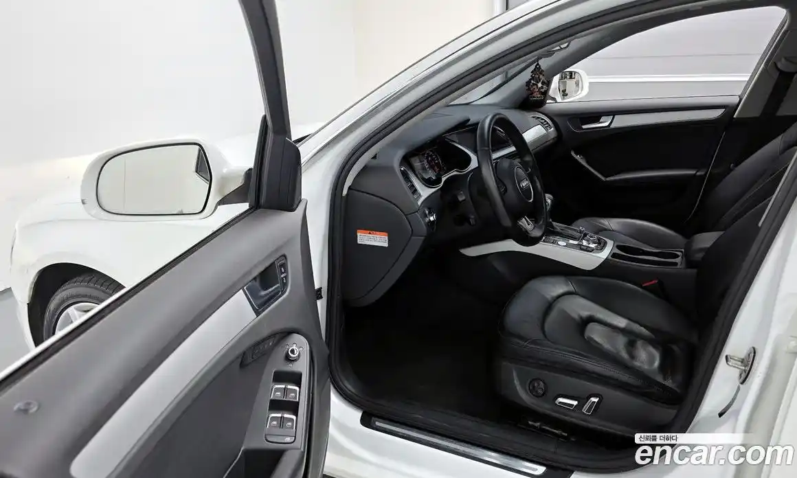 Audi A4 2015 2.0 гидро в Москве № 196560, фото 11