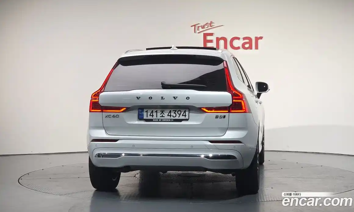 Volvo XC60 2022 2.0 гидро в Москве № 196961, фото 4