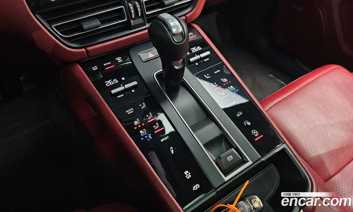 Porsche Macan 2023 2.9 гидро в Москве № 197272, фото 9