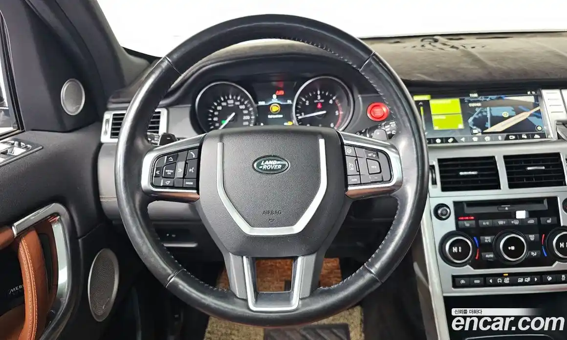 Land Rover Discovery Sport 2017 2.0 гидро в Москве № 198141, фото 13