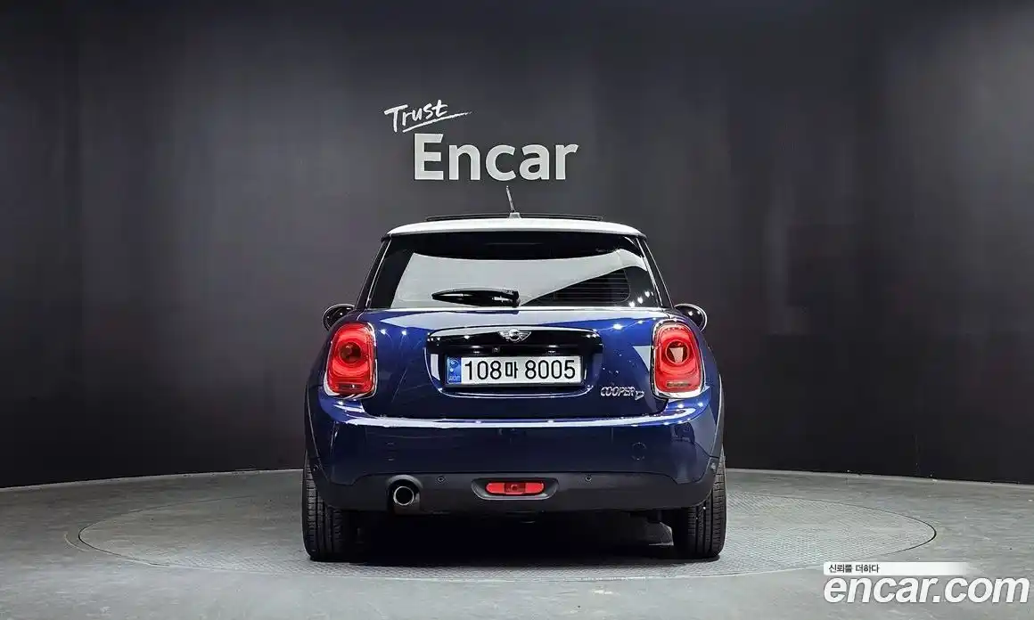 Mini Cooper 2015 1.5 гидро в Москве № 198479, фото 4