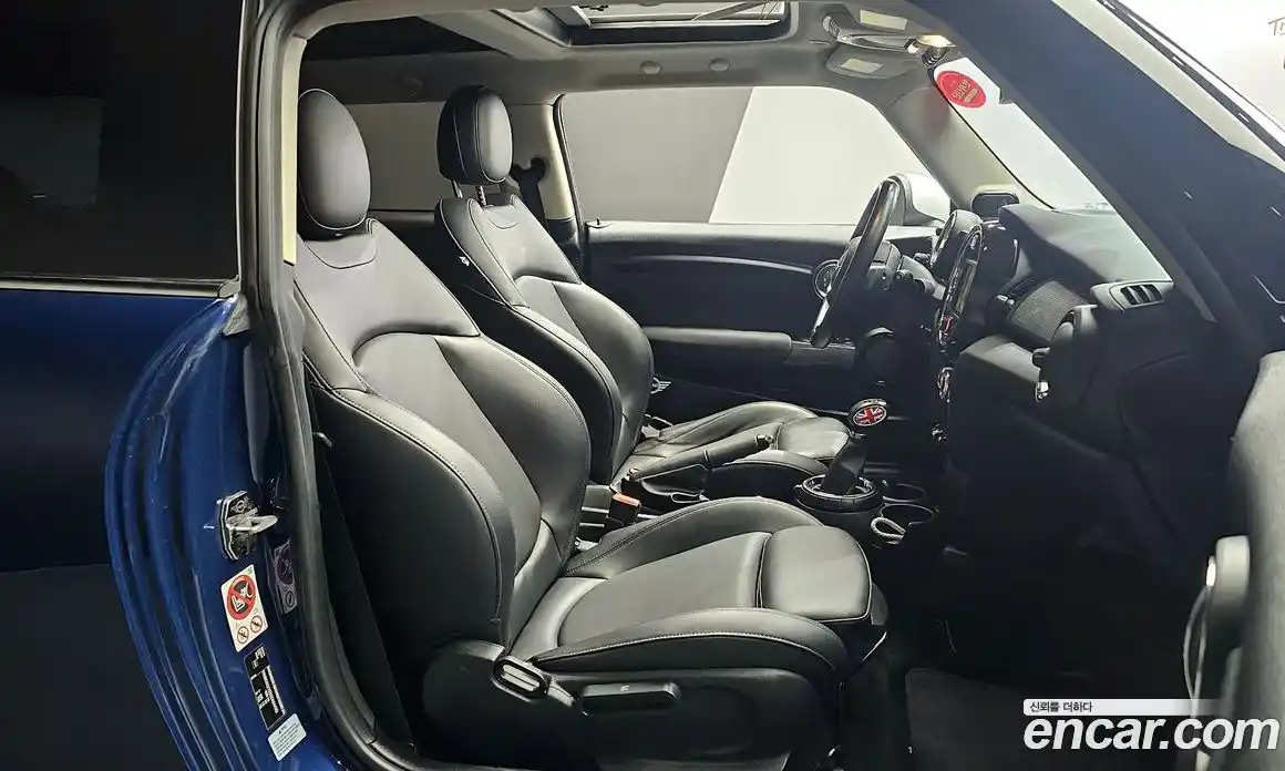 Mini Cooper 2015 1.5 гидро в Москве № 198479, фото 10