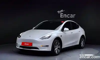 Tesla Model Y, 2021