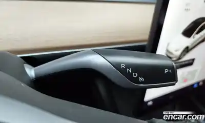 Tesla Model Y 2021 0.2 гидро в Москве № 198549, миниатюра 9