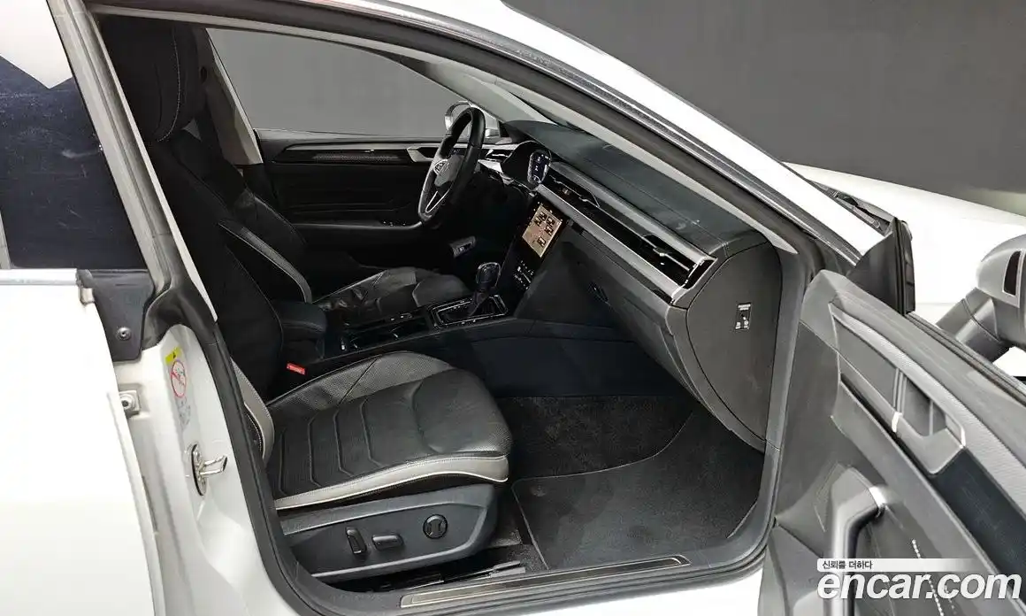 Volkswagen Arteon 2022 2.0 гидро в Москве № 199205, фото 11