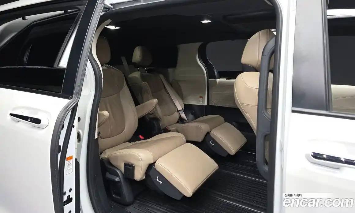 Toyota Sienna 2021 2.5 гидро в Москве № 199658, фото 12