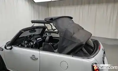 Mini Cooper Convertible 2013 1.6 гидро в Москве № 199992, миниатюра 12