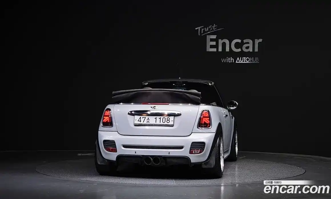 Mini Cooper Convertible 2013 1.6 гидро в Москве № 199992, фото 4