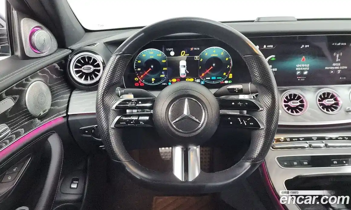 Mercedes-Benz E-Class 2022 2.0 гидро, фото 13