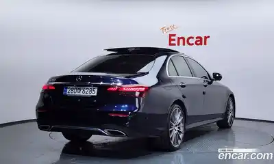 Mercedes-Benz E-Class 2022 2.0 гидро, миниатюра 2
