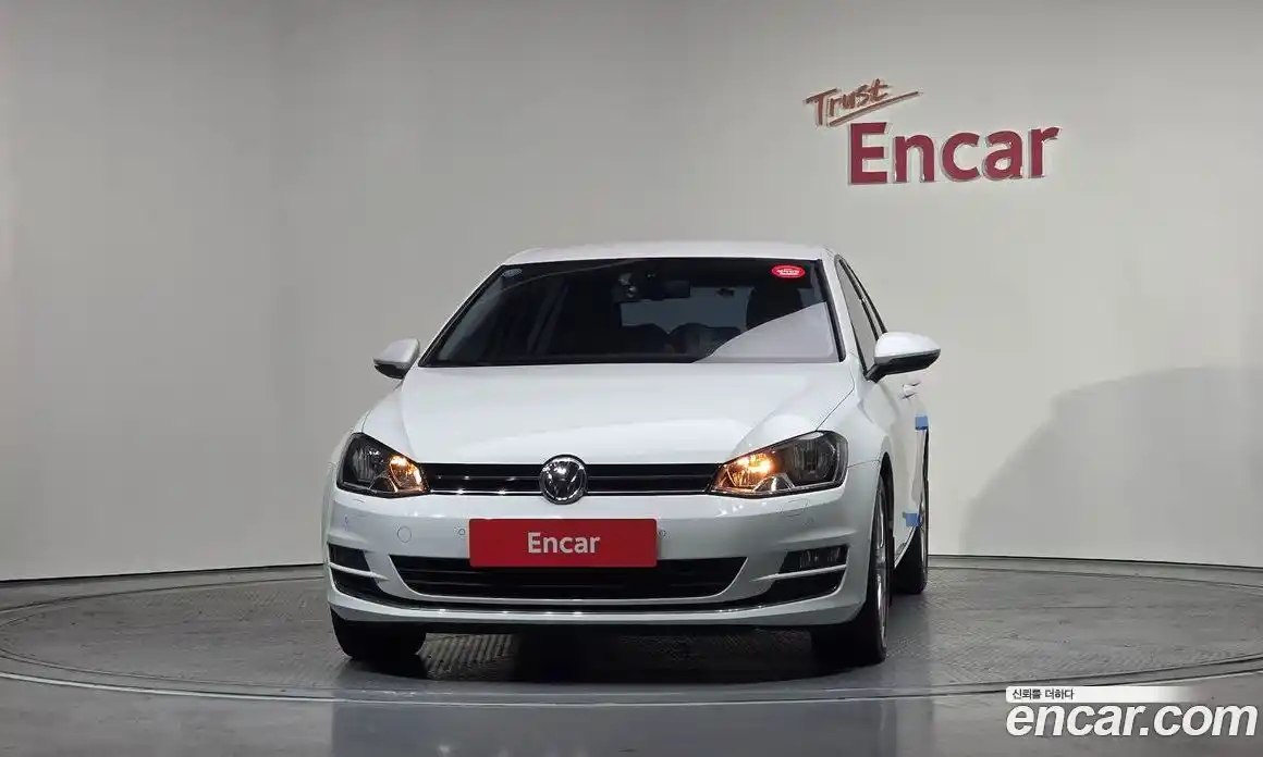Volkswagen Golf 2013 1.6 гидро в Москве № 210147, фото 3