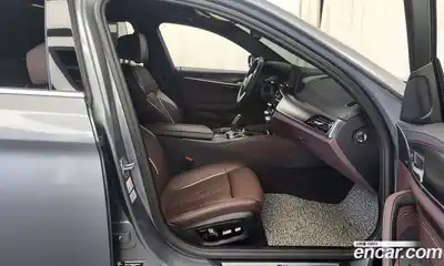 BMW 5-Series 2023 2.0 гидро в Москве № 211587, миниатюра 11