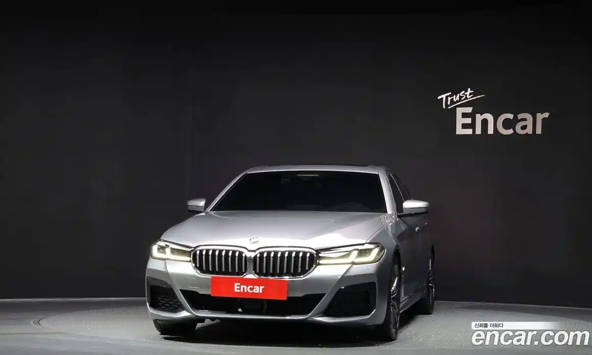 BMW 5-Series 2023 2.0 гидро в Москве № 211587, фото 3