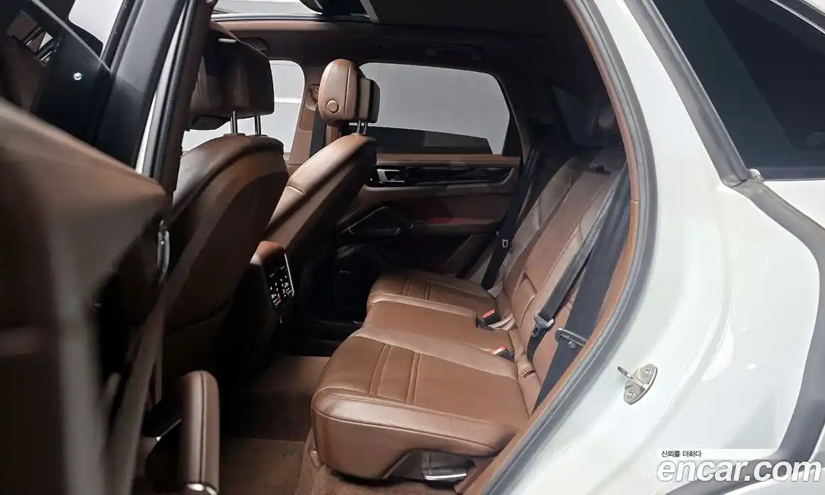 Porsche Cayenne 2021 3.0 гидро в Москве № 213162, фото 13