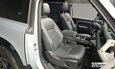 Land Rover Defender 2021 3.0 гидро в Москве № 213403, миниатюра 12