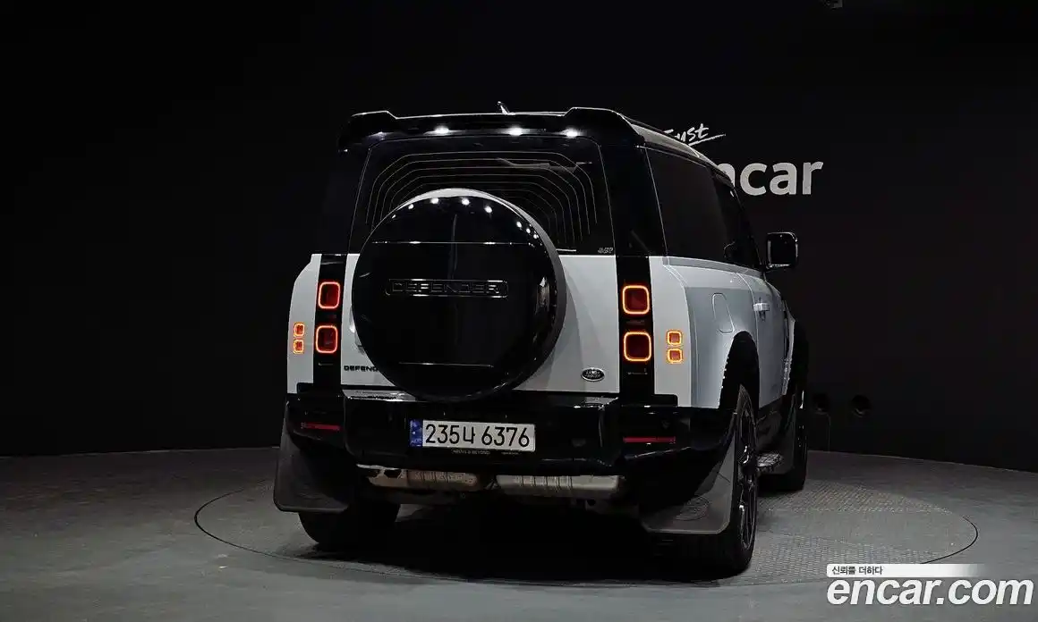 Land Rover Defender 2021 3.0 гидро в Москве № 213403, фото 4