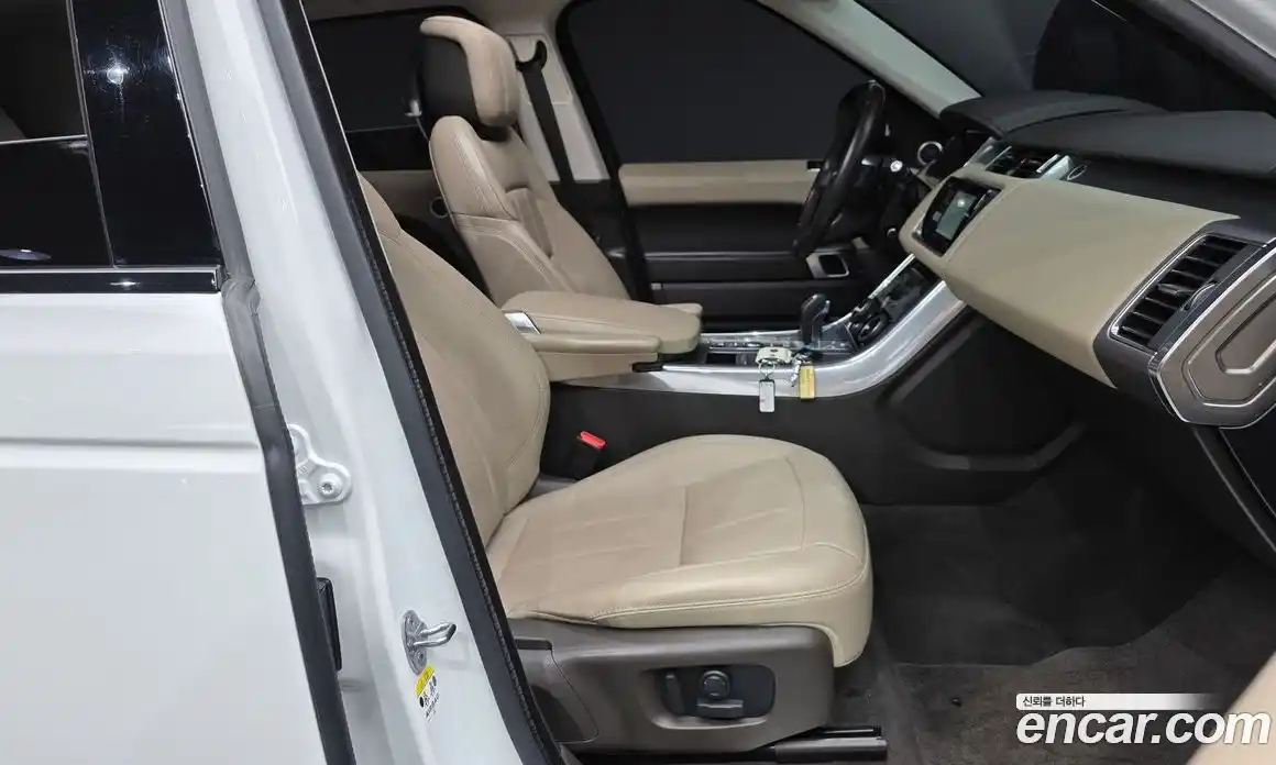Land Rover Range-Rover Sport 2018 3.0 гидро в Москве № 213555, фото 11