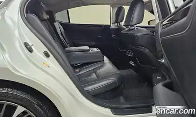 Lexus ES 2018 2.5 гидро в Москве № 214646, миниатюра 12