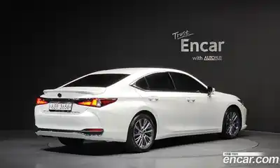 Lexus ES 2018 2.5 гидро в Москве № 214646, миниатюра 2