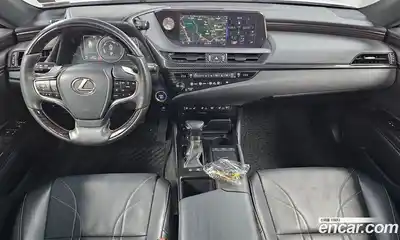 Lexus ES 2018 2.5 гидро в Москве № 214646, миниатюра 7