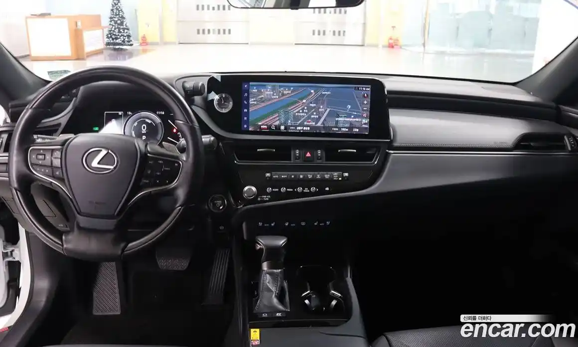 Lexus ES 2025 2.5 вариатор в Москве № 214774, фото 11