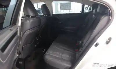 Lexus ES 2025 2.5 вариатор в Москве № 214774, миниатюра 10