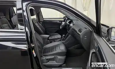 Volkswagen Tiguan 2022 2.0 гидро в Москве № 215182, миниатюра 11
