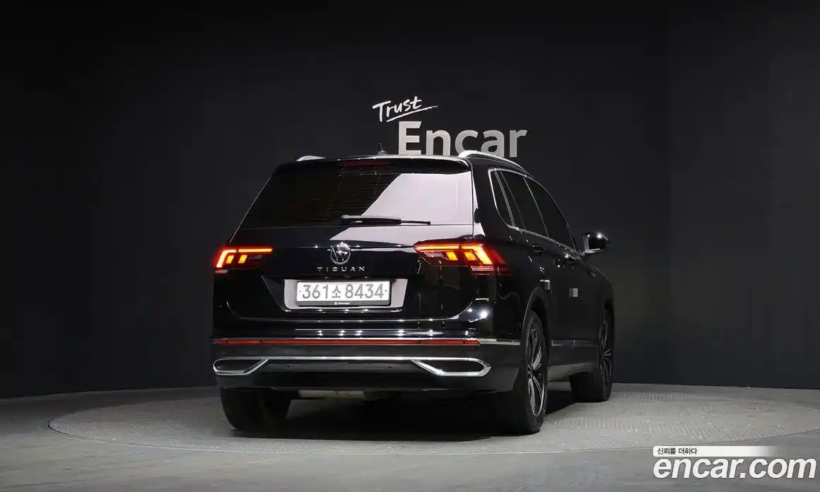 Volkswagen Tiguan 2022 2.0 гидро в Москве № 215182, фото 4