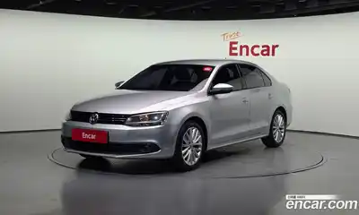 Volkswagen Jetta, 2013