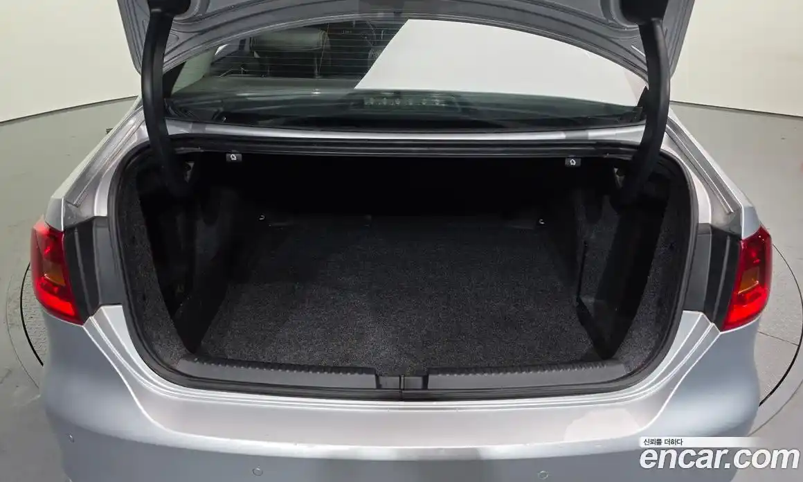 Volkswagen Jetta 2013 1.6 гидро в Москве № 215373, фото 20